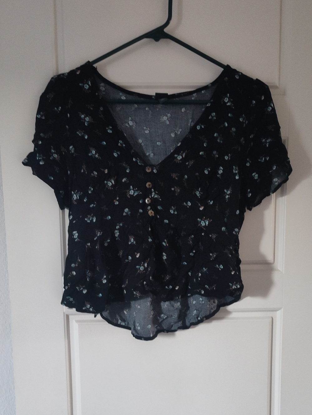wild fable Black Floral V-Neck Button Blouse with Teal Accents